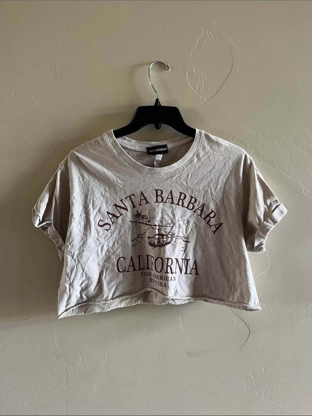 PrettyLittleThing Beige Santa Barbara Graphic Crop Top